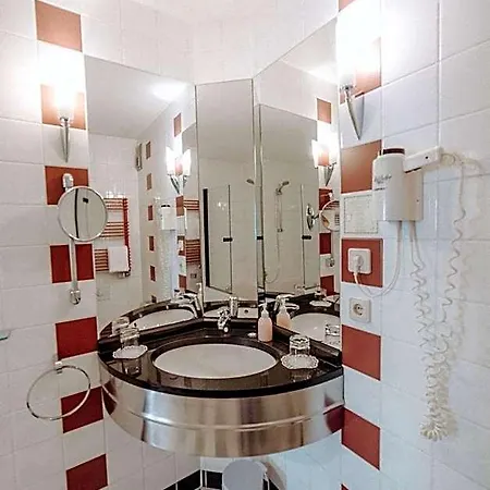 Ars Vivendi Otel Münih